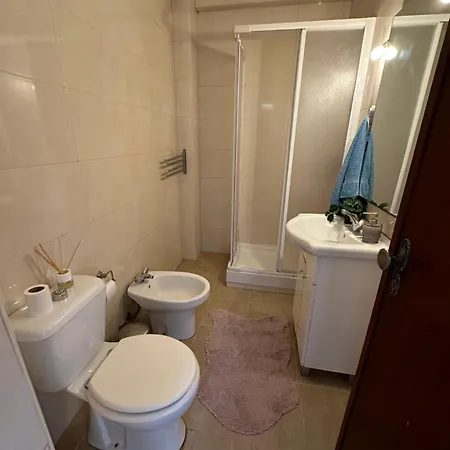Bright Spacious 1 Bedroom Lisbon