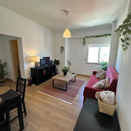 Lejlighed Bright Spacious 1 Bedroom